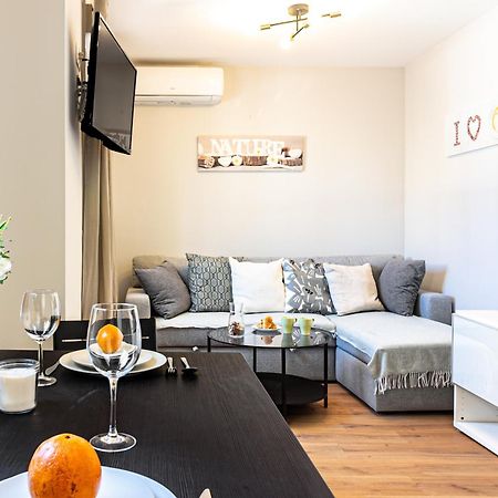 Frailes Freshapartments مالقة المظهر الخارجي الصورة
